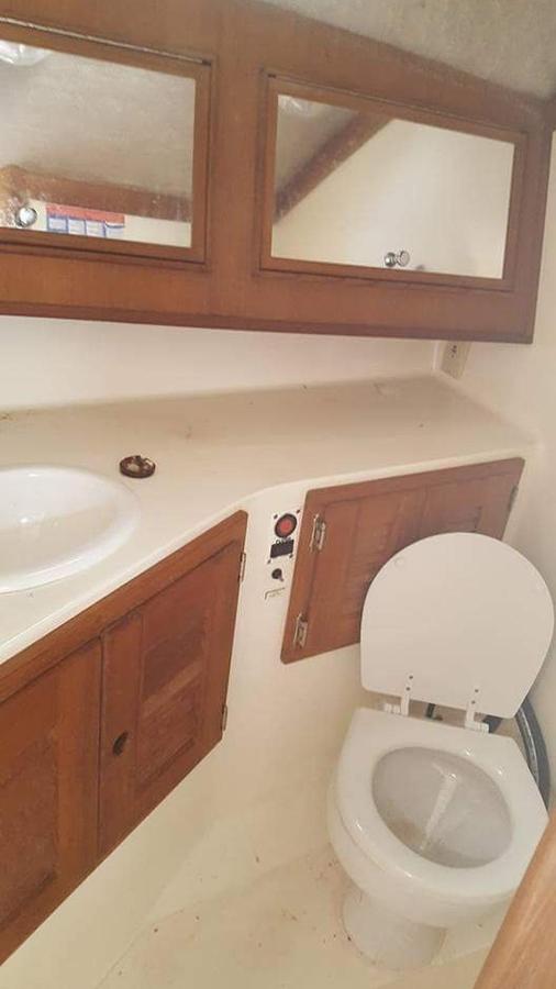 Used 2004 Carolina Classic 28 Express | 28ft