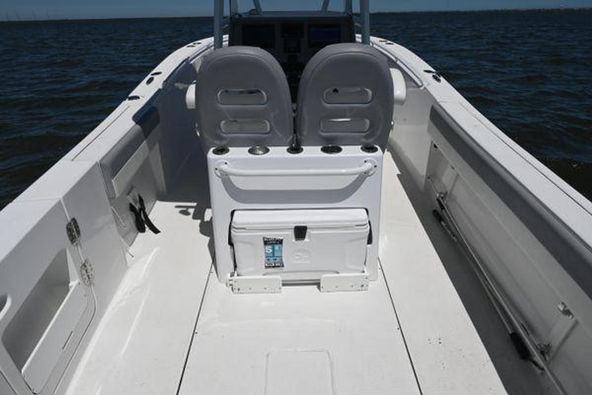 Used 2022 24' Release 240 RX | 24ft