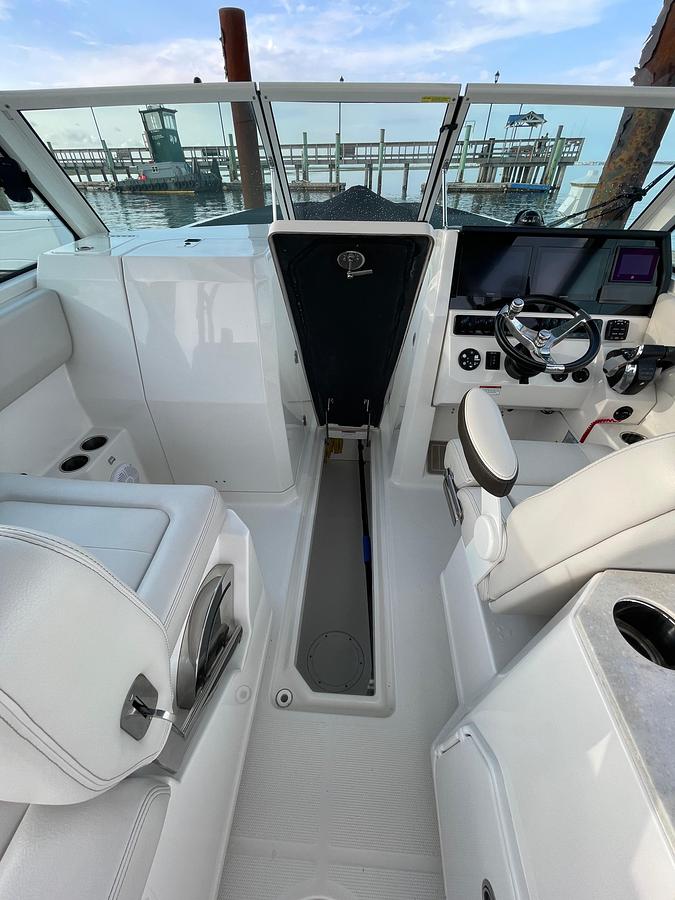 Used 2021 Sailfish 276 DC | 28ft