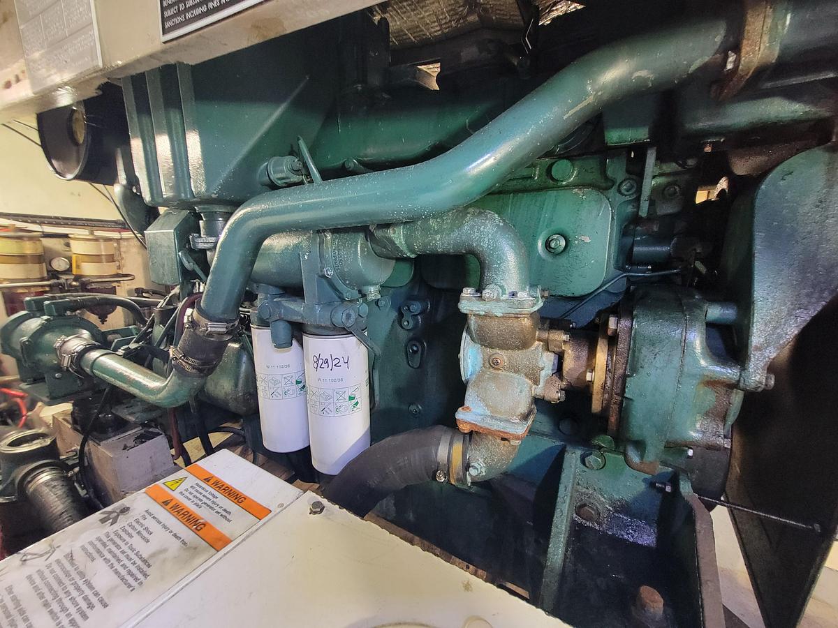 Used 1998 Custom Carolina 45 Willis Boatworks | 45ft