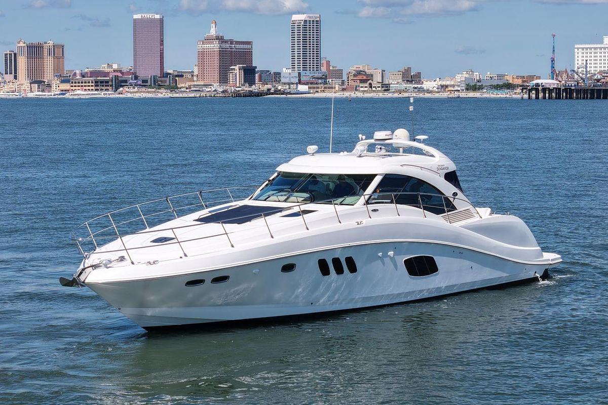 Used 2008 55' Sea Ray 550 Sundancer | 55ft