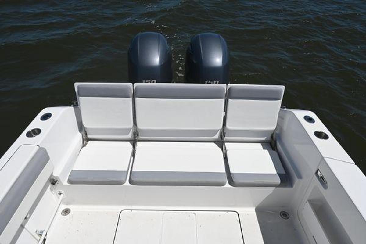 Used 2022 24' Release 240 RX | 24ft