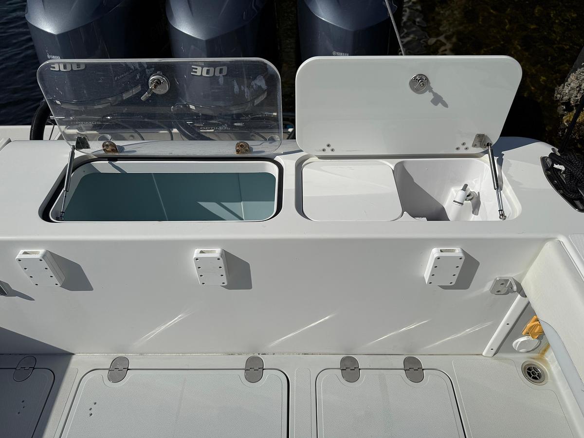 Used 2018 Bluewater Center Console | 35ft