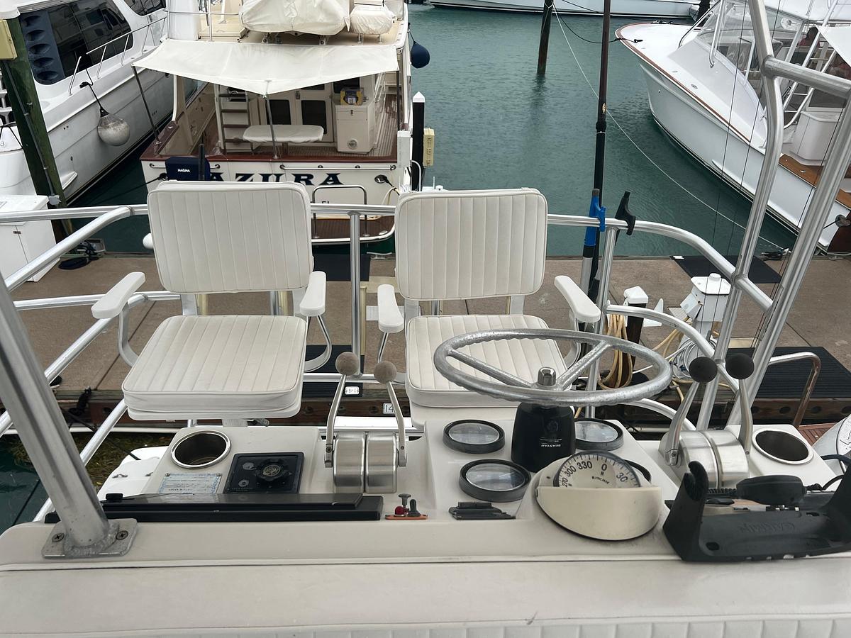 Used 2001 Luhrs 34 Convertible | 34ft