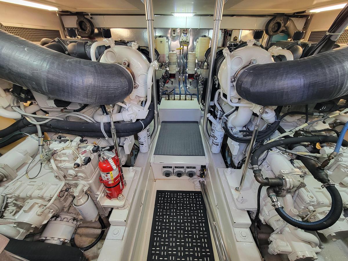 Used 2005 Ocean Yachts 57 Super Sport | 57ft