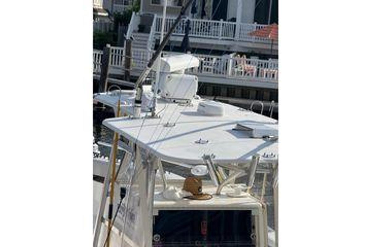Used 2006 SeaVee 340B Center Console | 34ft