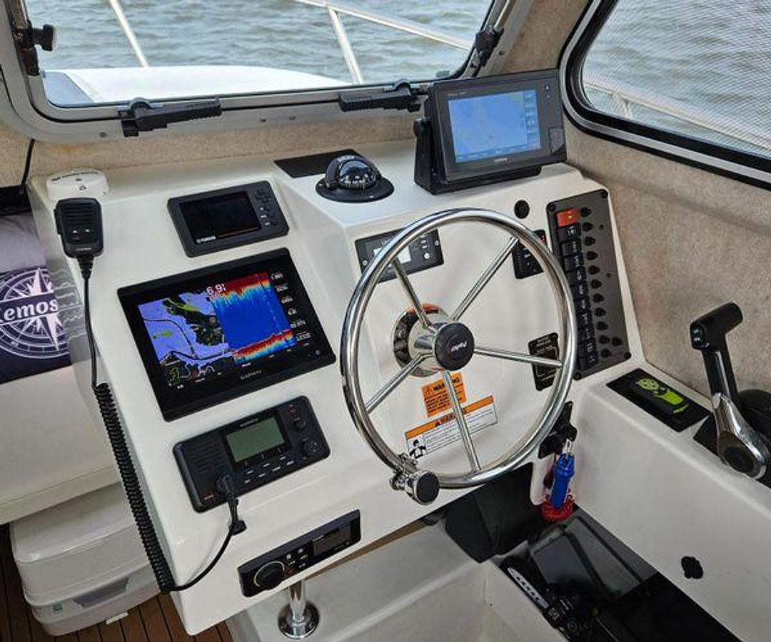 Used 2019 Parker 2320 Sport Cabin | 23ft