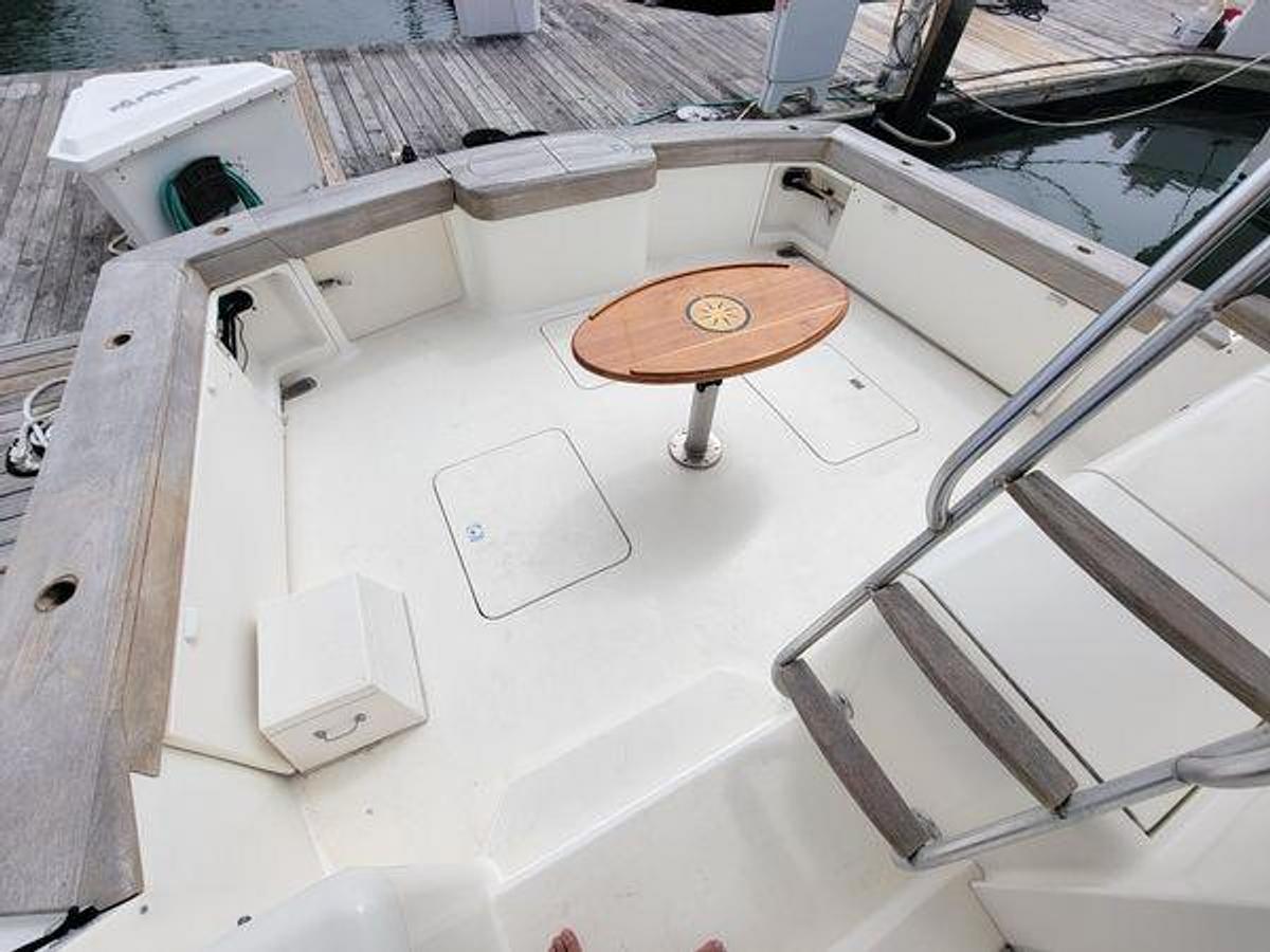 Used 2001 Ocean Yachts Super Sport - 56ft