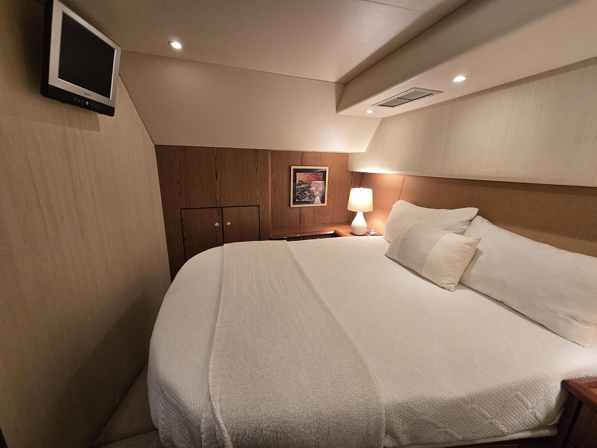 Used 2007 Ocean Yachts 46 Super Sport | 46ft