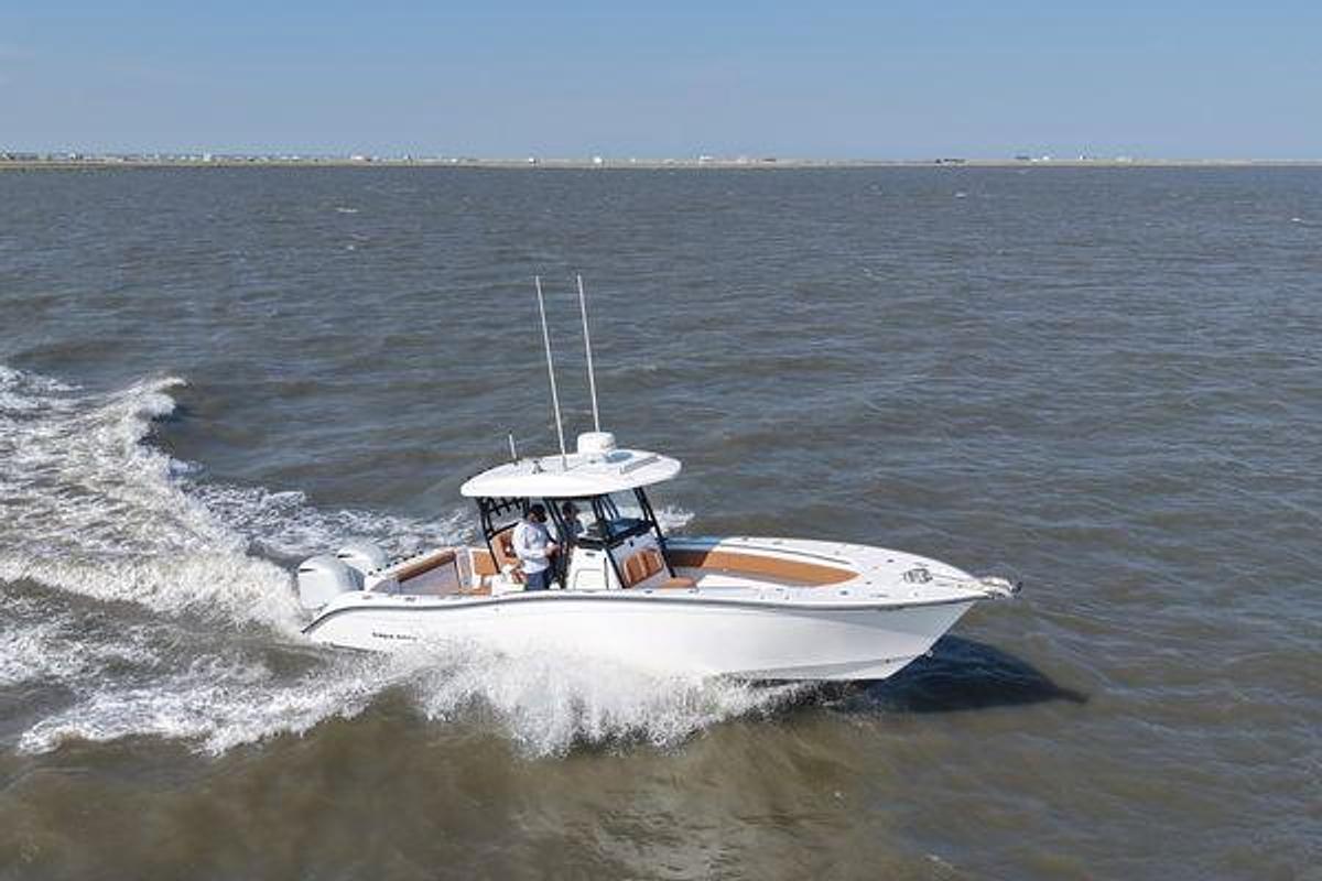 Used 2021 32' Cape Horn 32T | 32ft