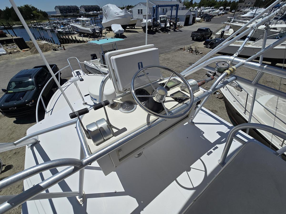 Used 2003 Albemarle 305 Express Fisherman | 30'
