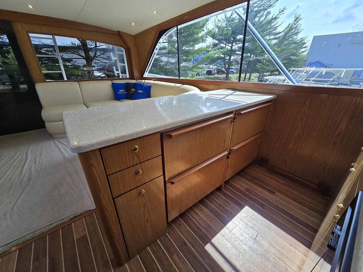 Used 1986 Ocean Yachts Super Sport | 55ft