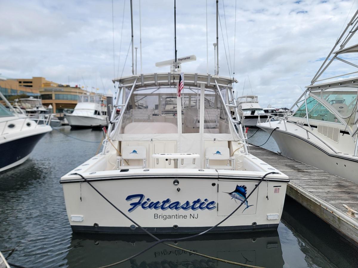 Used 2006 Carolina Classic 32 | 32ft