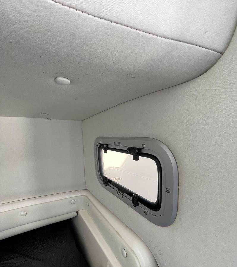 Used 2004 Century 3200 Center Console | 32ft