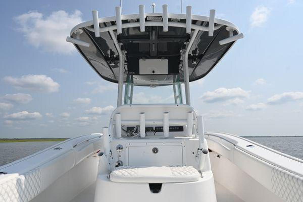 Used 2015 31' Cape Horn 31T | 31ft