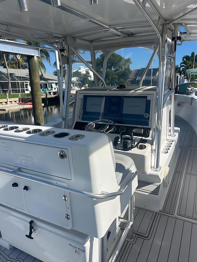 Used 2004 SeaVee 340B | 34ft