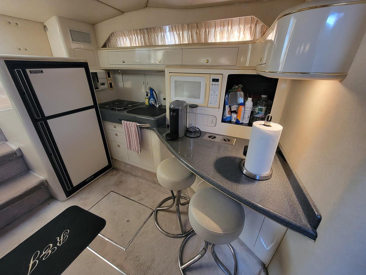 Used 1997 Sea Ray 400 Express Cruiser | 40ft