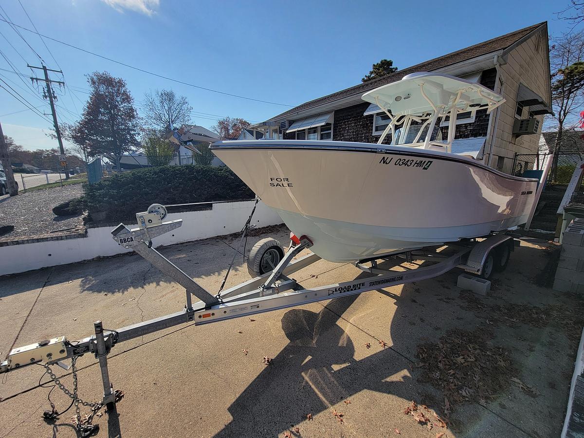 Used 2021 Sea Born SX239 Offshore | 23ft