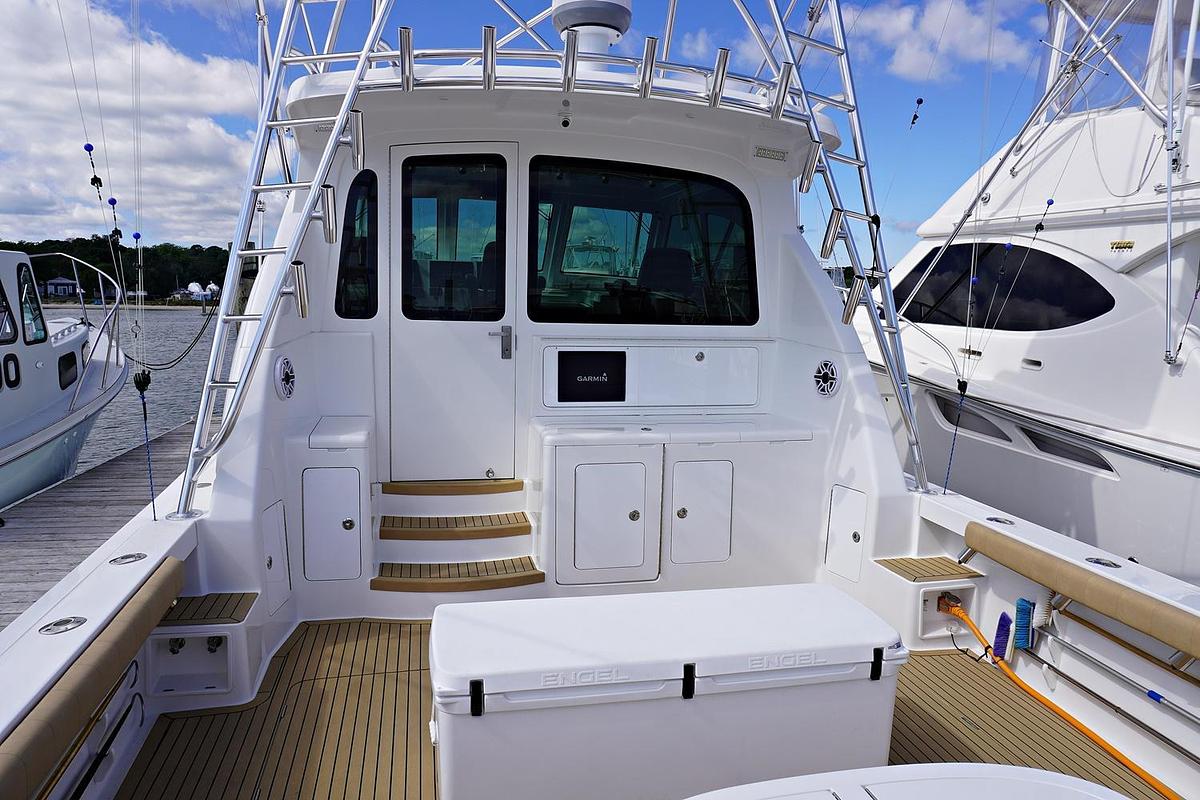 Used 2022 Henriques 42EXHT | 42ft