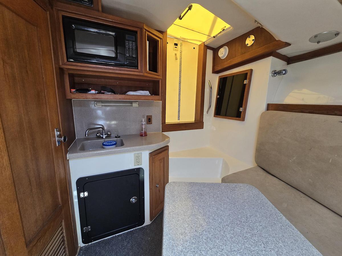 Used 2003 Albemarle 305 Express Fisherman | 30'