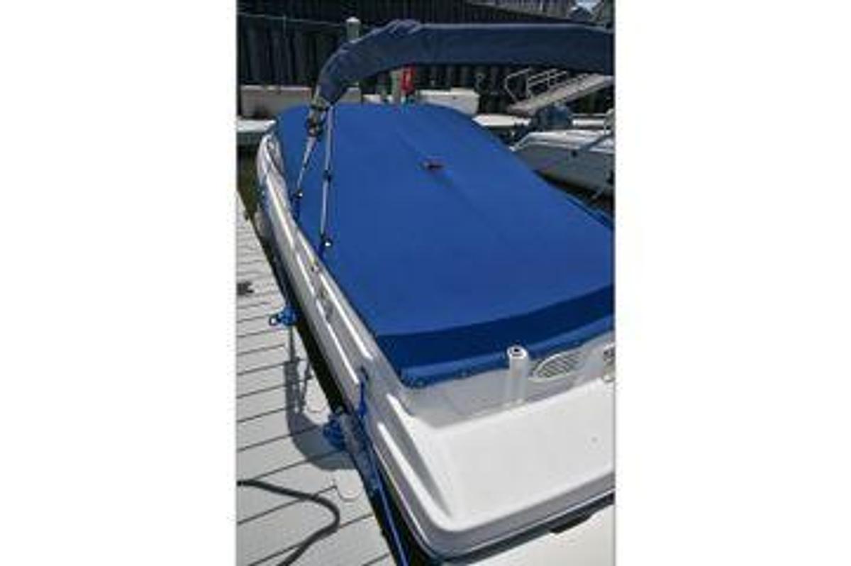 Used 2005 22' Bayliner Bowrider 225 | 22ft