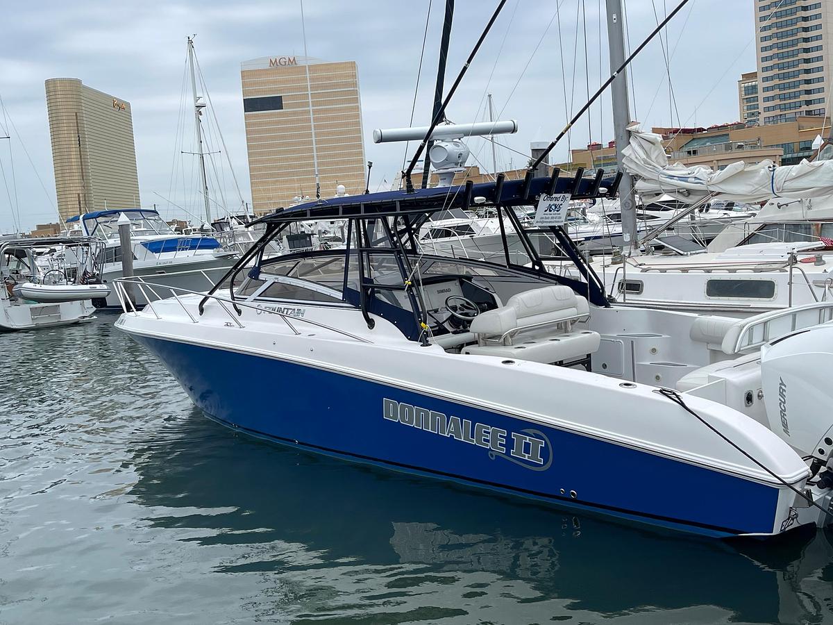 Used 2004 Fountain 38 LX | 38ft