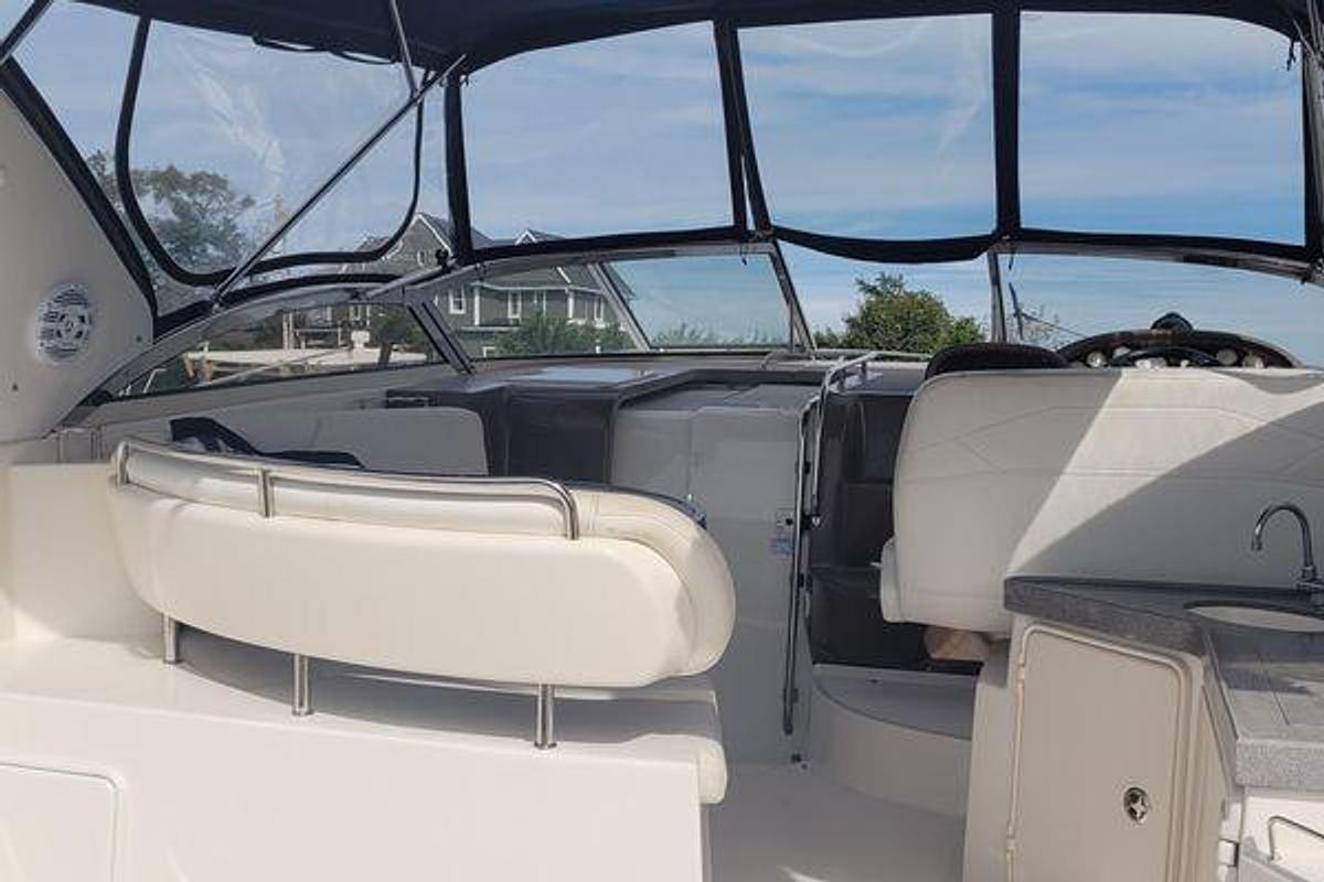 Used 2005 Regal 35 Commodore 3560 | 35ft