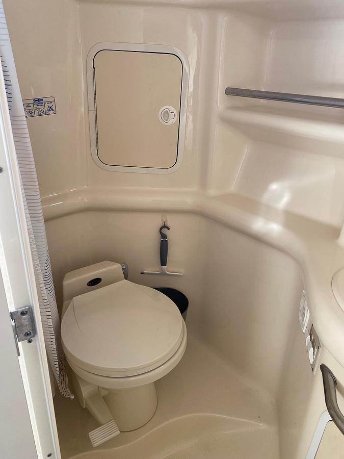 Used 2001 Sea Ray 310 Sundancer | 31ft