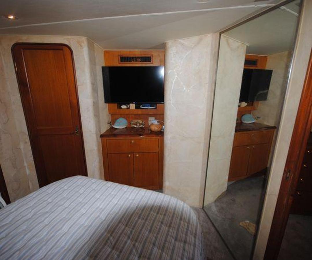 Used 1999 45' Ocean Yachts Super Sport | 45ft