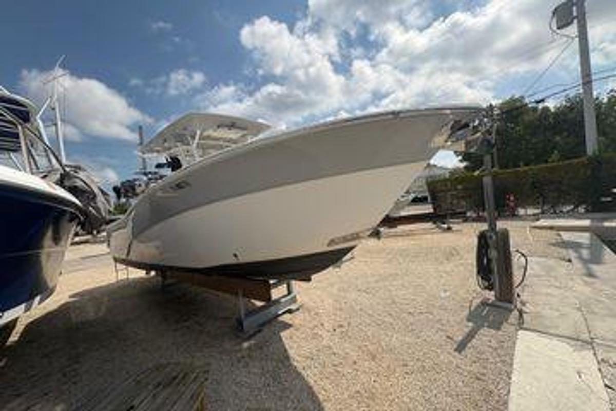 Used 2017 Sea Fox 288 Commander | 28ft