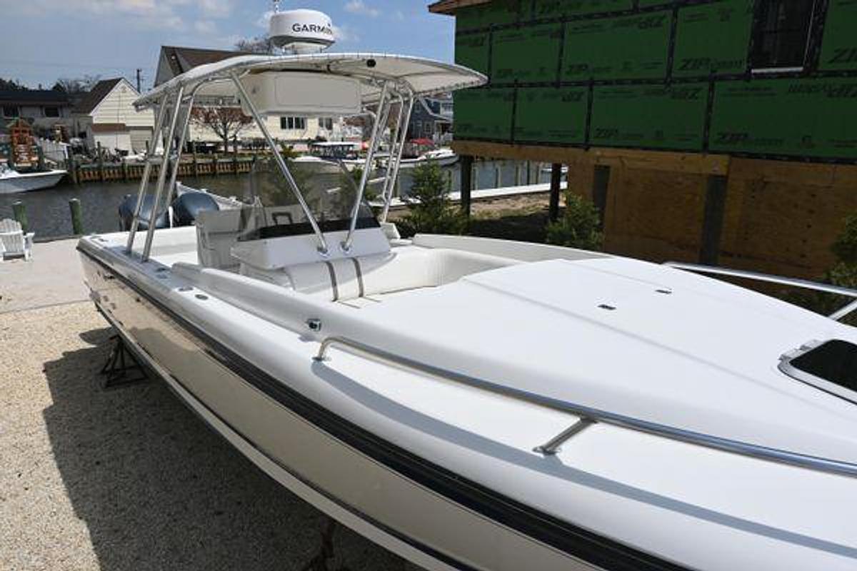 Used 32' Intrepid 323 Cuddy | 2002