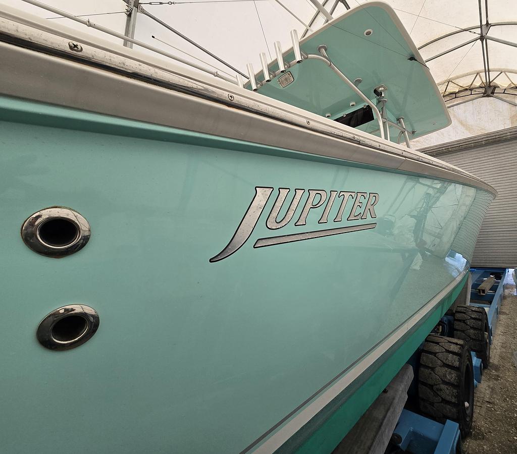 Used 2010 Jupiter 34 FS | 34ft