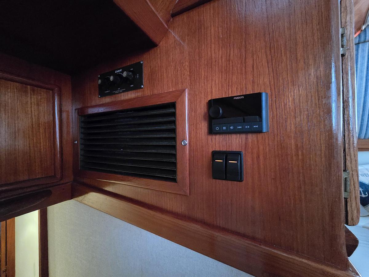 Used 1988 46' Post 46 Convertible | 46ft