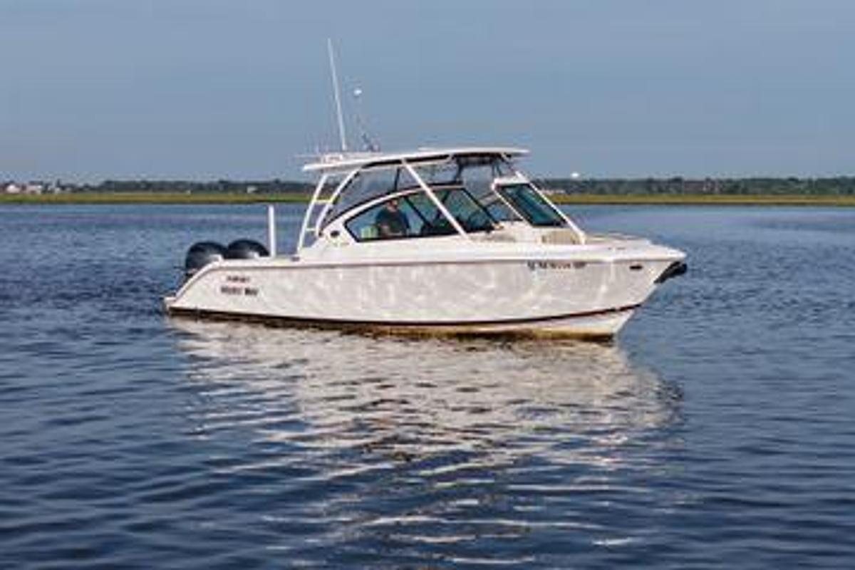 Used 2021 27' Pursuit DC 266 Dual Console | 27ft