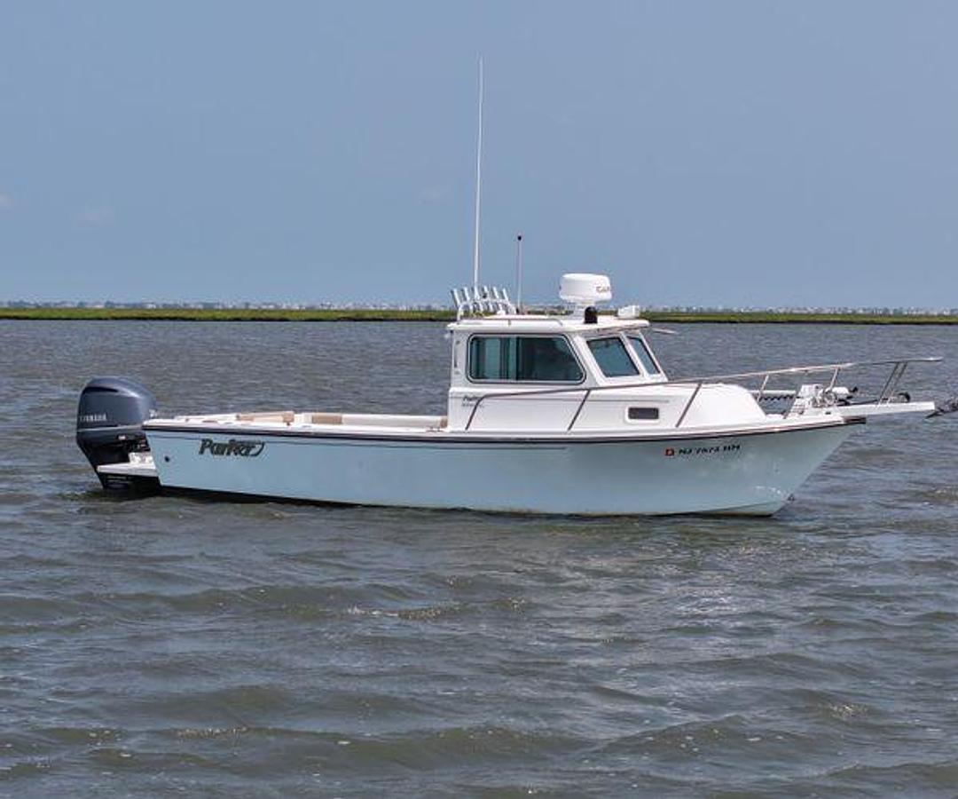 Used 2019 Parker 2320 Sport Cabin | 23ft