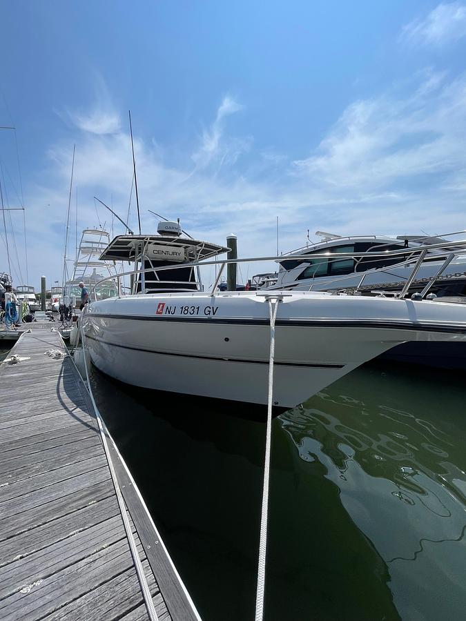 Used 2004 Century 3200 Center Console | 32ft