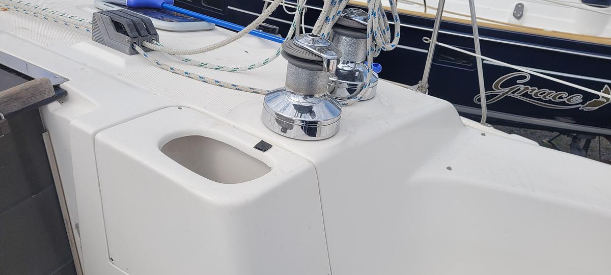 Used 2001 Hunter 460 | 46ft