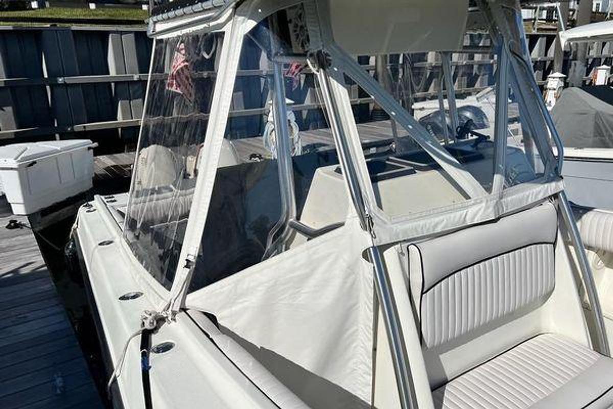 Used 2003 Hydra-Sport Vector 2600 CC | 26ft