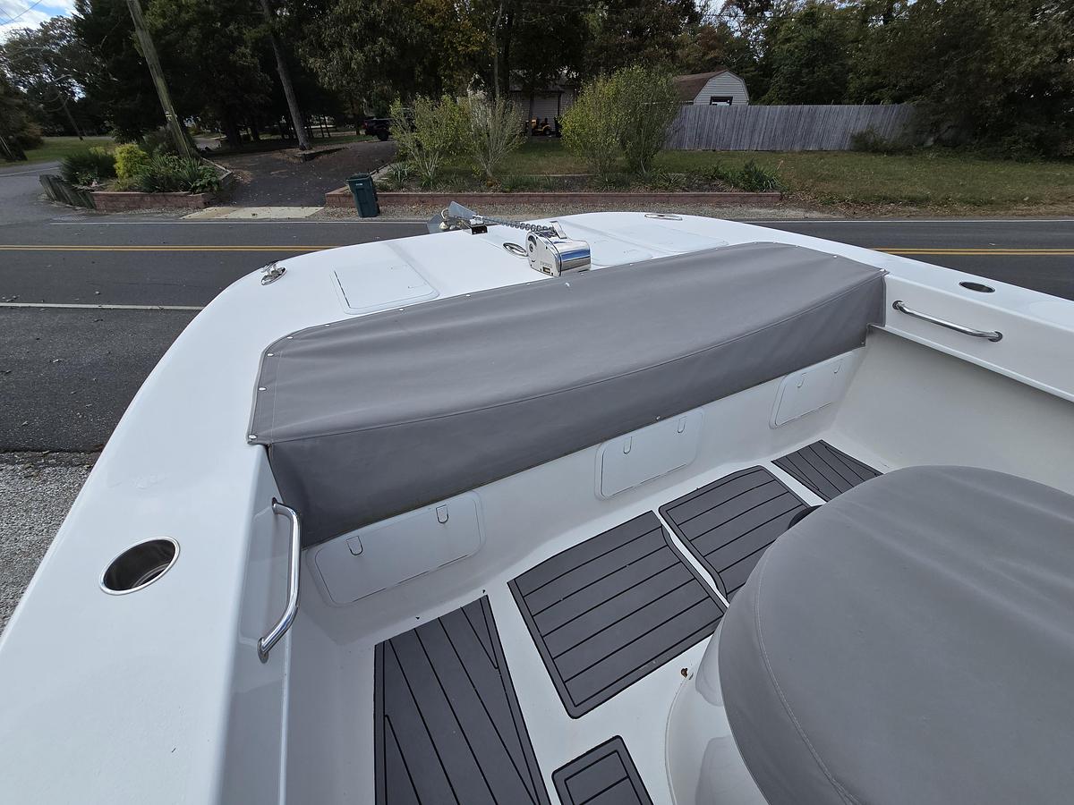 Used 2021 Twin Vee 310 CC | 31ft