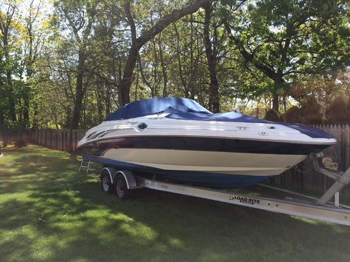 Used 2004 Sea Ray 270 Sundeck | 27ft