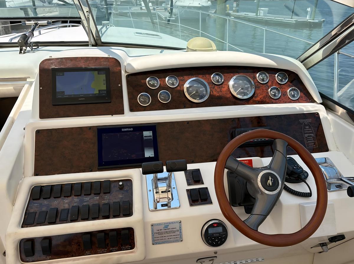 Used 1997 Sea Ray 400 Express Cruiser | 40ft