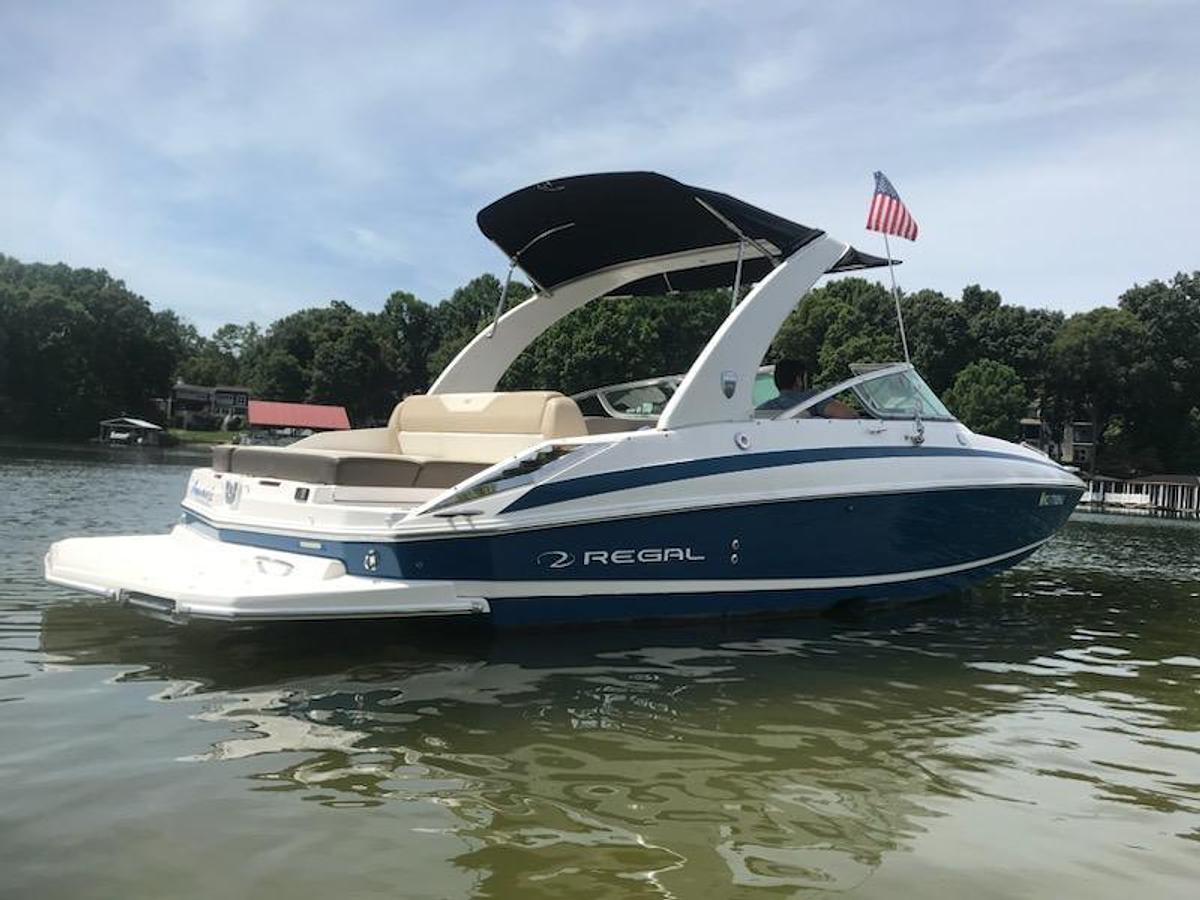 Used 2014 Regal 2700 Bowrider | 27ft
