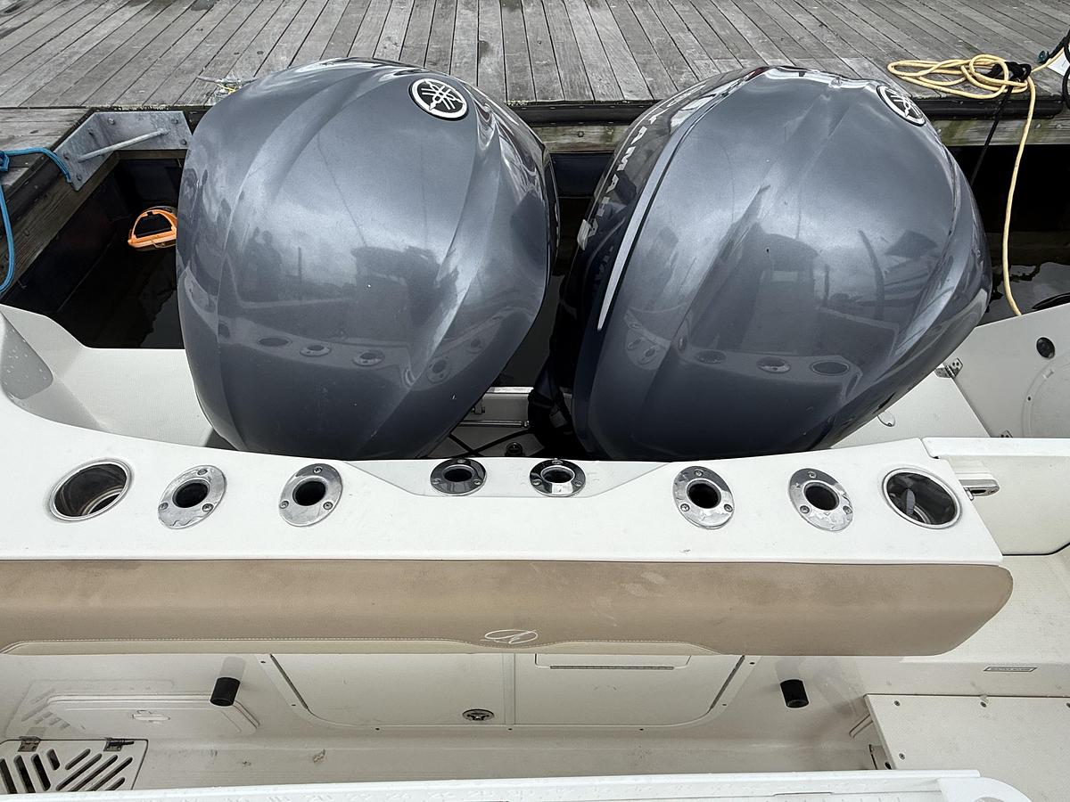 Used 2018 32' Sailfish 320 Express | 32ft