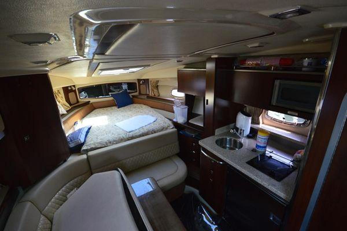 Used 2012 33' Chaparral 330 Signature | 33ft