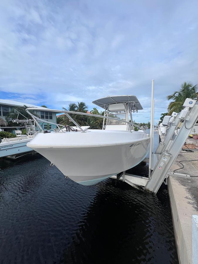 Used 1997 Mako 252 Center Console | 25ft