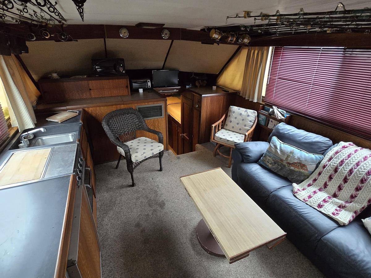 Used 1975 Hatteras 46 Convertible | 46ft