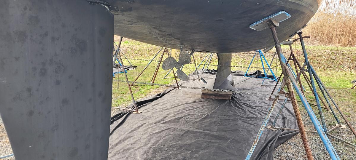 Used 2001 Hunter 460 | 46ft