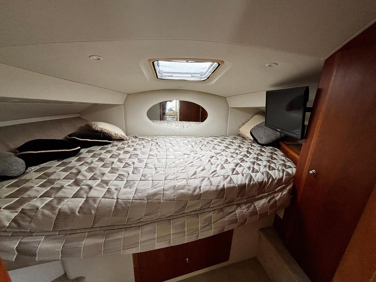 Used 2002 Silverton 330 Sport Bridge | 35ft