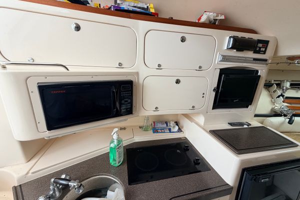 Used 2006 33' Grady-White Express 330 | 33ft