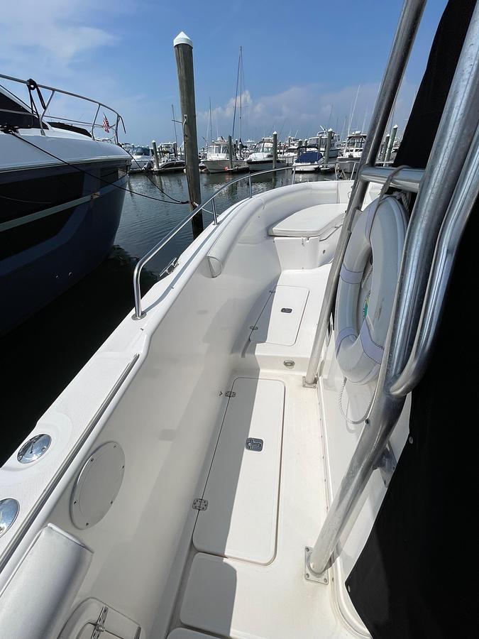 Used 2004 Century 3200 Center Console | 32ft